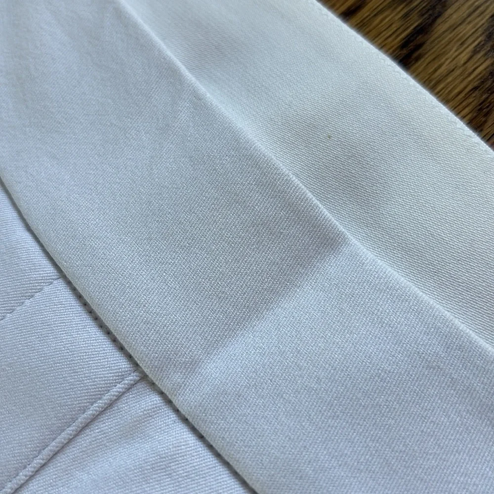 Spanx Sz L  Classic white pull on NWT slim straight pants